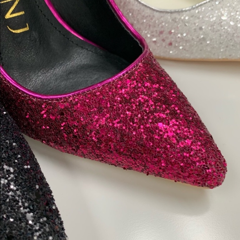 Ladies Fuchsia Glitter Pump - Picture 3 of 7